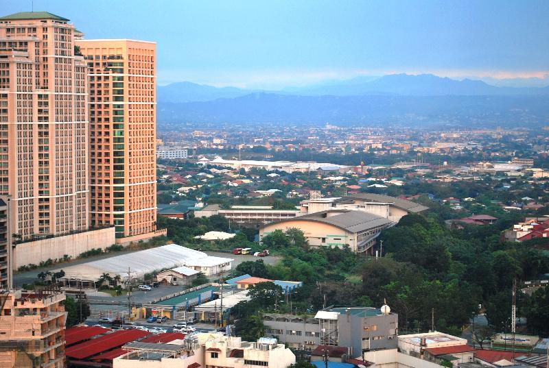 Millenia Suites Pasig City Ngoại thất bức ảnh